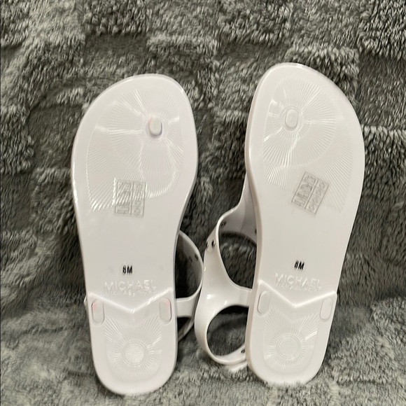 Michael Kors White Sandals with Silver Details - Picture 4 of 4